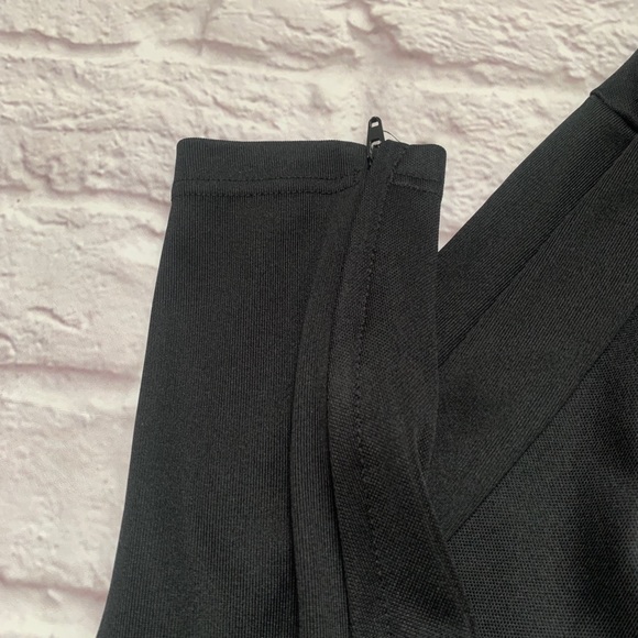 Woman’s Adidas track pants zipper ankle - Picture 2 of 8